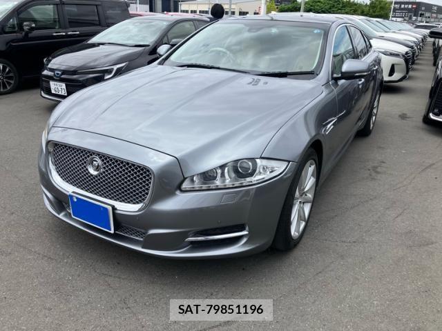 Jaguar XJ SERIES 2013-06 7327623-3