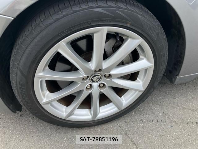 Jaguar XJ SERIES 2013-06 7327623-6