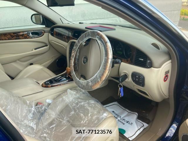 Jaguar XJ SERIES 2004-05 7455011-10