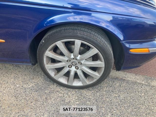 Jaguar XJ SERIES 2004-05 7455011-3