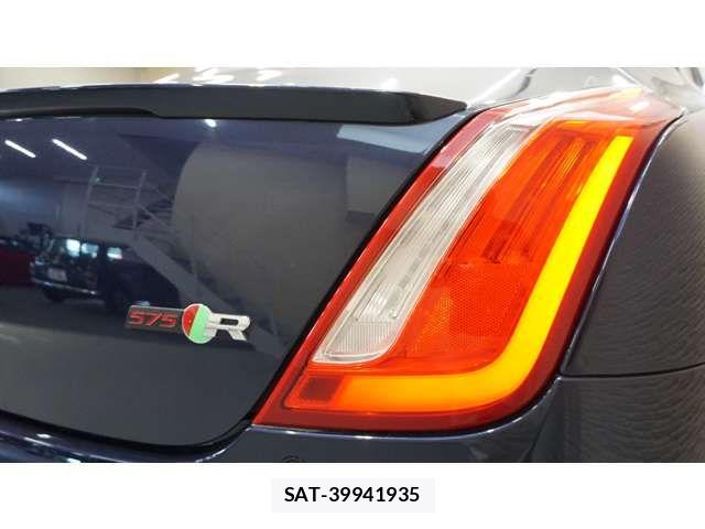 Jaguar XJ SERIES 2018-05 7501000-8