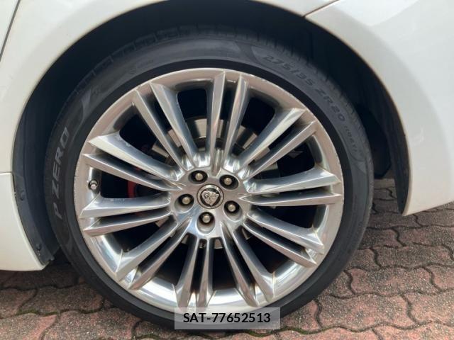 Jaguar XJ SERIES 2011-09 7501001-8