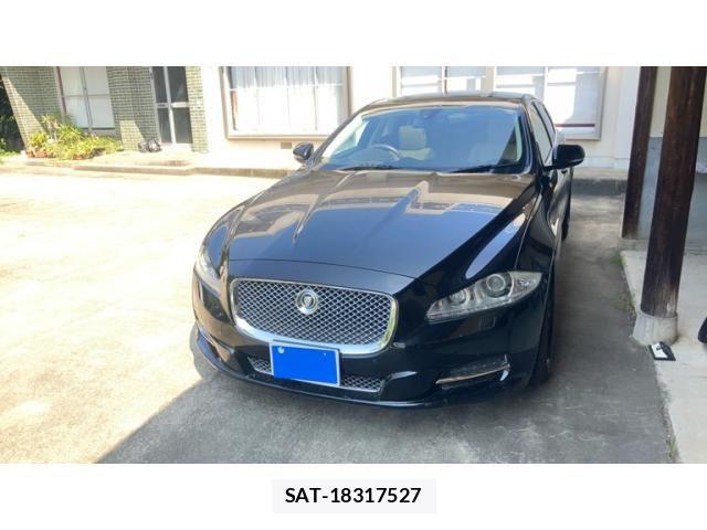 Jaguar XJ SERIES 2012-02 8336298-0