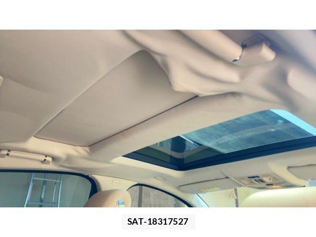 Jaguar XJ SERIES 2012-02 8336298-11