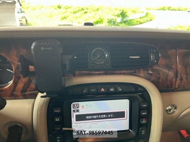 Jaguar XJ SERIES 2004-08 8525296-26
