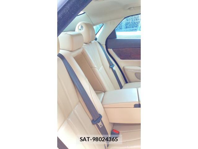 Jaguar XJ SERIES 2012-11 8659577-10