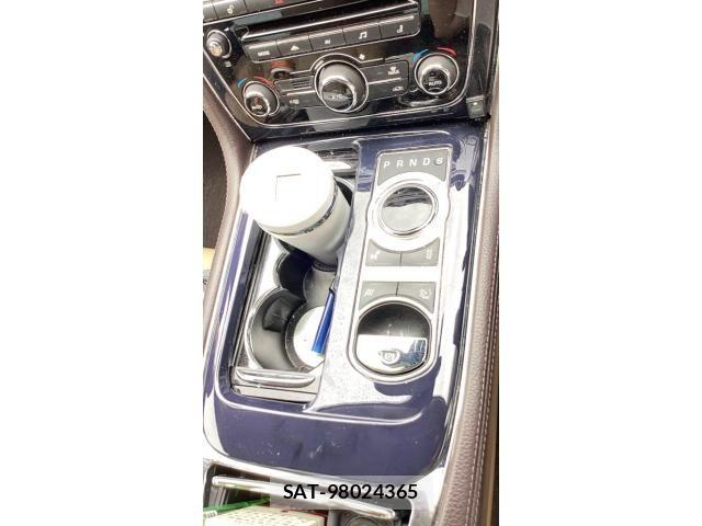 Jaguar XJ SERIES 2012-11 8659577-7