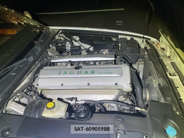 Jaguar XJ SERIES 1996-09 8685737-9