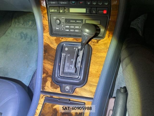 Jaguar XJ SERIES 1996-09 8685737-19