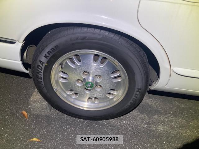 Jaguar XJ SERIES 1996-09 8685737-4
