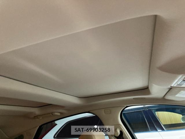 Jaguar XJ SERIES 2015-02 8742863-14