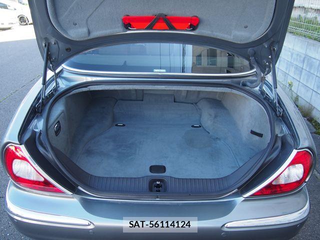 Jaguar XJ SERIES 2004-03 8871208-8