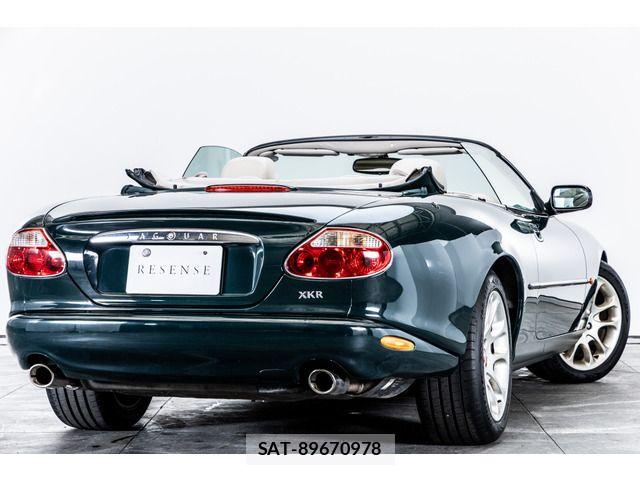 Jaguar XK SERIES 2000-11 7785818-4
