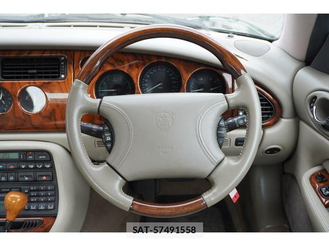 Jaguar XK SERIES 1998-02 7785819-20