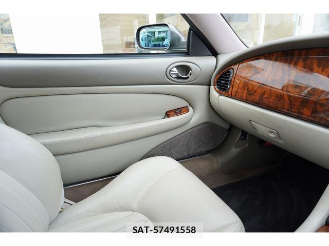 Jaguar XK SERIES 1998-02 7785819-27
