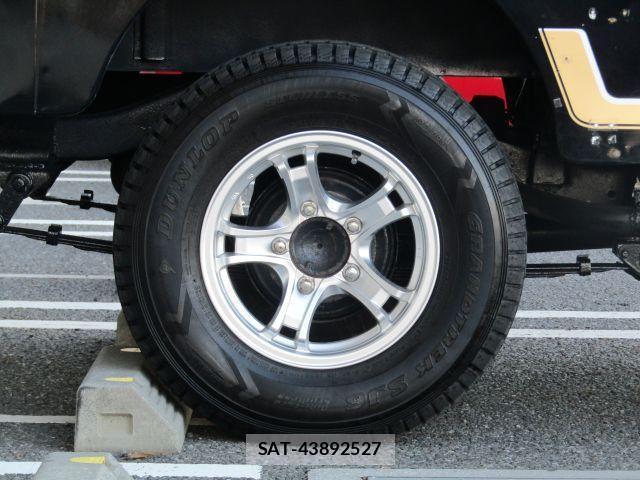 Mitsubishi JEEP 1995-12 2667328-17