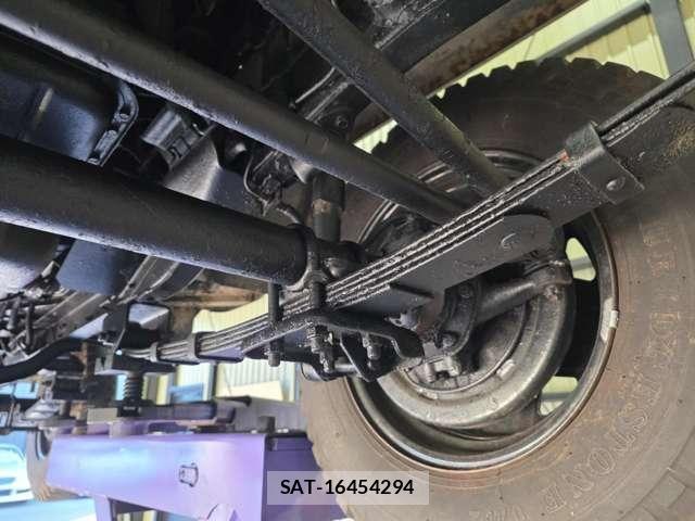 Mitsubishi JEEP 1980-09 4754419-22