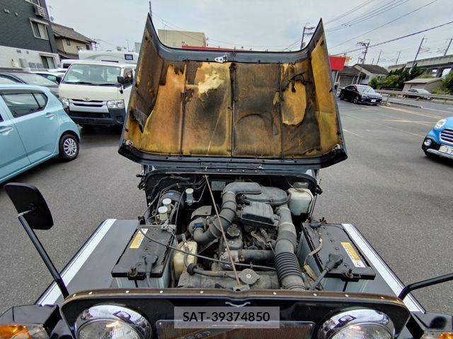 Mitsubishi JEEP 1992-03 7617215-14