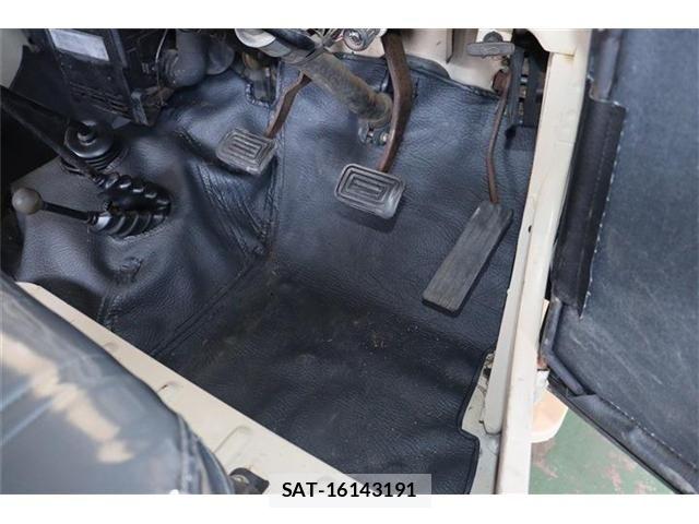 Mitsubishi JEEP 1998-08 8314895-10