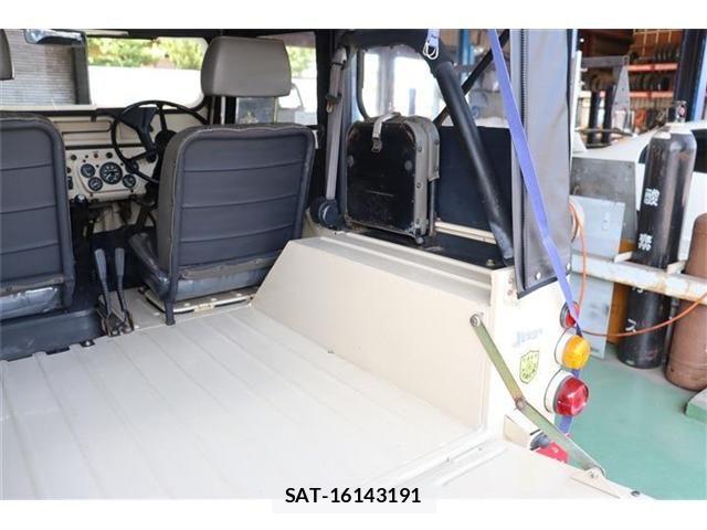 Mitsubishi JEEP 1998-08 8314895-21