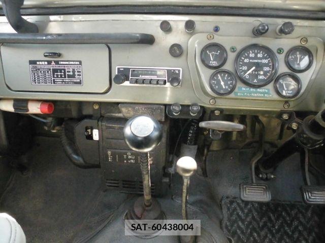 Mitsubishi JEEP 1984-02 8354724-10