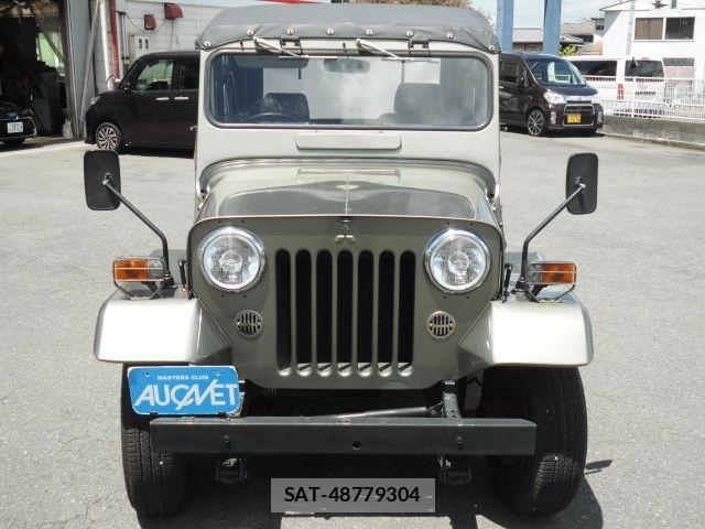 Mitsubishi JEEP 1984-02 8366420-13