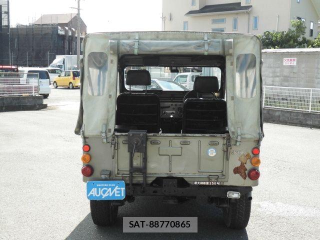 Mitsubishi JEEP 1980-02 8880196-8
