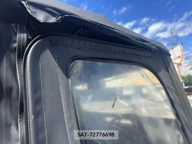 Mitsubishi JEEP 1986-10 8880194-17
