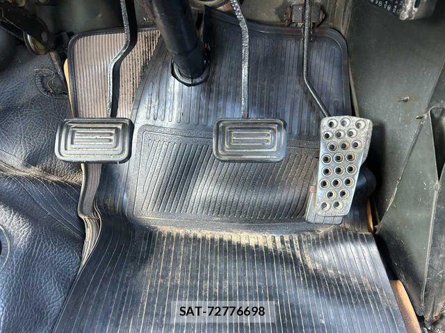 Mitsubishi JEEP 1986-10 8880194-1