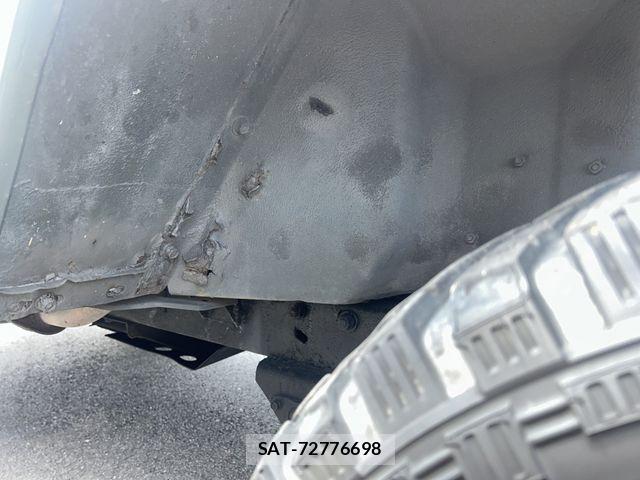 Mitsubishi JEEP 1986-10 8880194-19