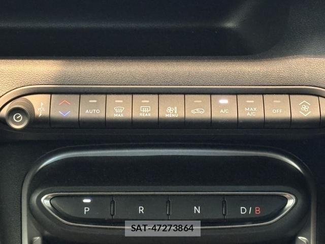 Jeep Avenger 2025-03 8883761-12