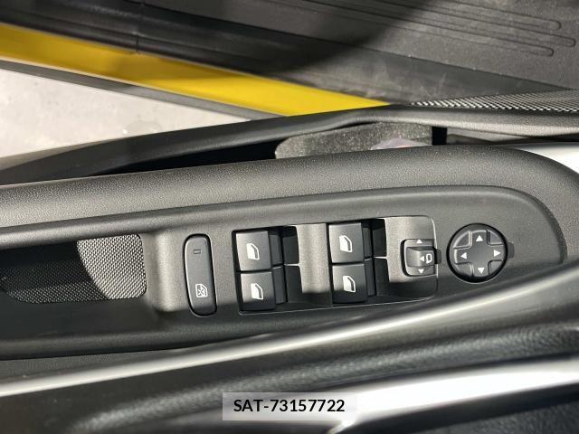 Jeep Avenger 2025-06 8883760-10
