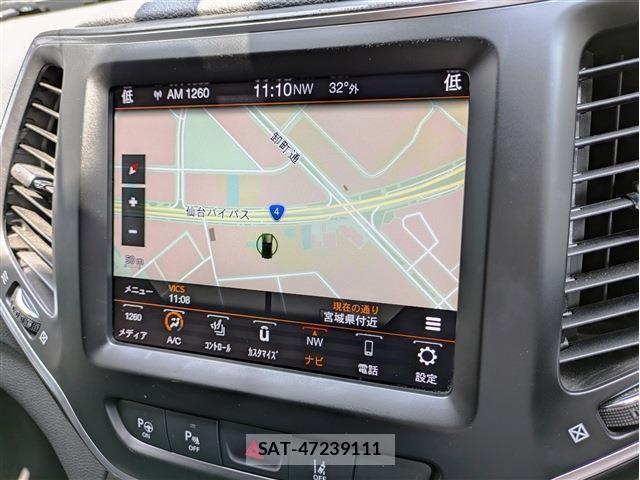 Jeep CHEROKEE 2020-06 1206924-23
