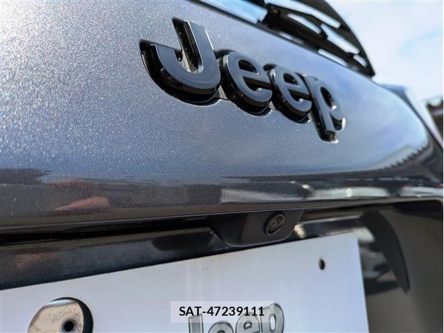 Jeep CHEROKEE 2020-06 1206924-27