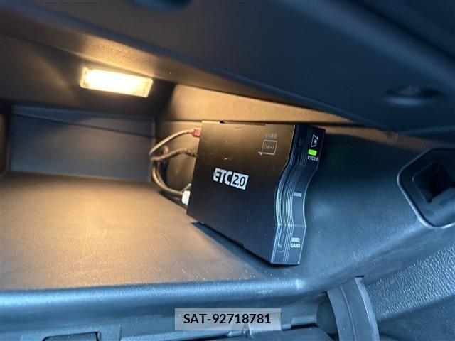 Jeep CHEROKEE 2021-04 6612405-24