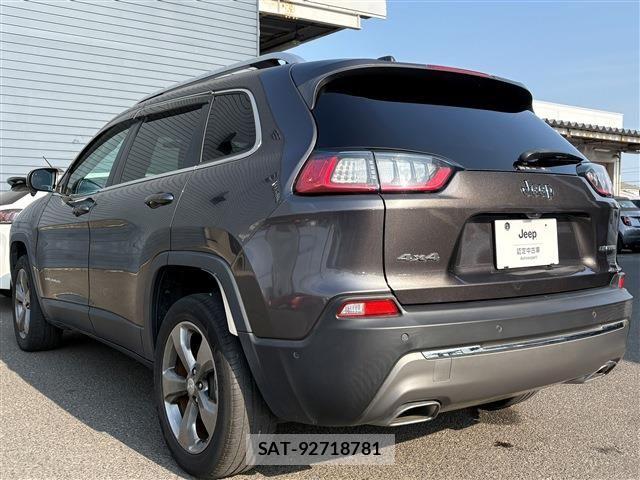 Jeep CHEROKEE 2021-04 6612405-6