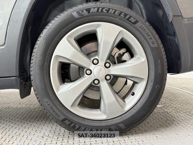 Jeep CHEROKEE 2019-08 6676409-21