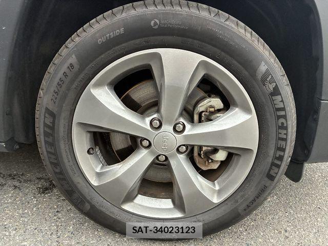Jeep CHEROKEE 2019-08 6676409-22