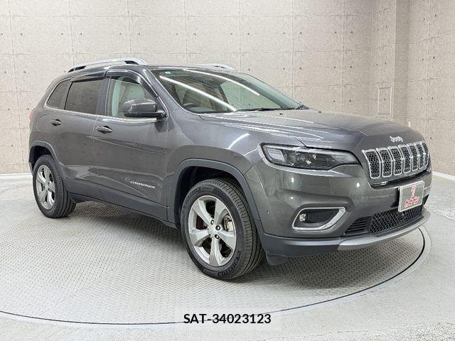 Jeep CHEROKEE 2019-08 6676409-27