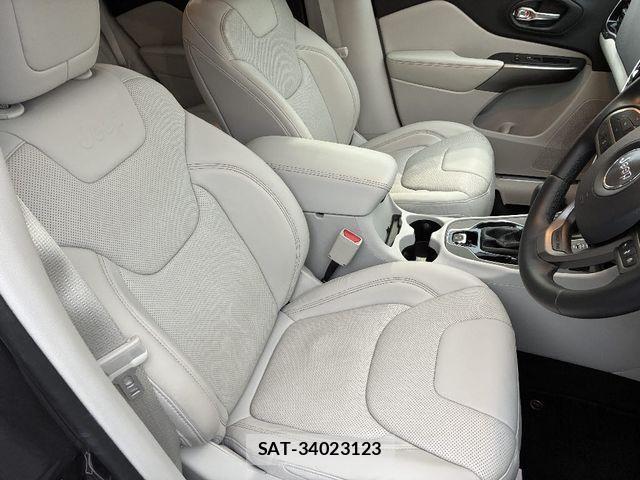 Jeep CHEROKEE 2019-08 6676409-3