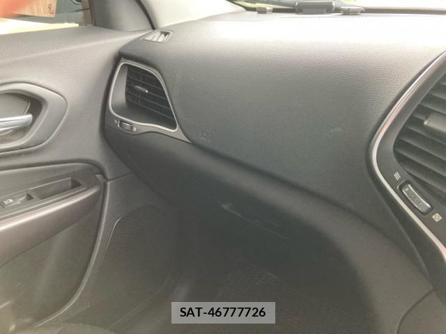 Jeep CHEROKEE 2019-07 7058962-28
