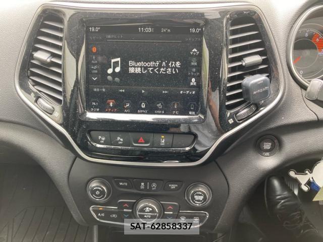 Jeep CHEROKEE 2019-09 7358186-21