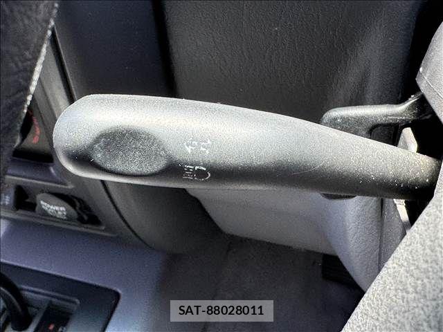 Jeep CHEROKEE 1997-06 7617219-12
