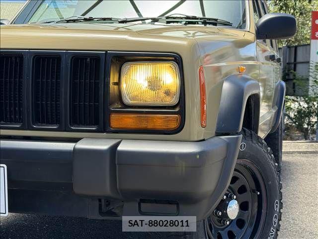 Jeep CHEROKEE 1997-06 7617219-18