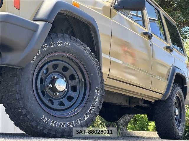 Jeep CHEROKEE 1997-06 7617219-19