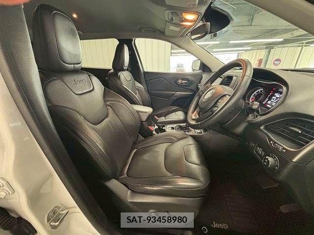 Jeep CHEROKEE 2021-11 7785822-6