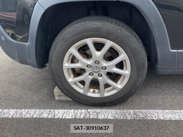 Jeep CHEROKEE 2015-07 7876998-17