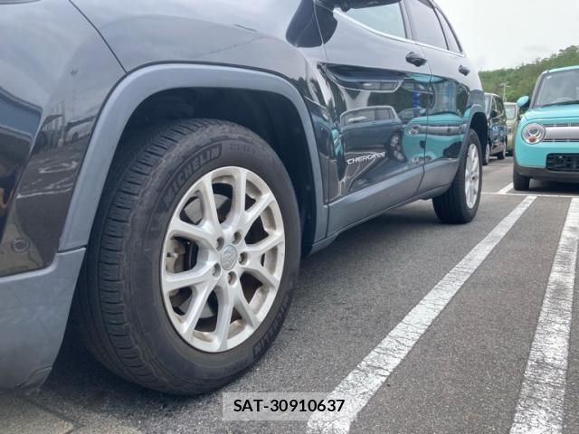Jeep CHEROKEE 2015-07 7876998-19