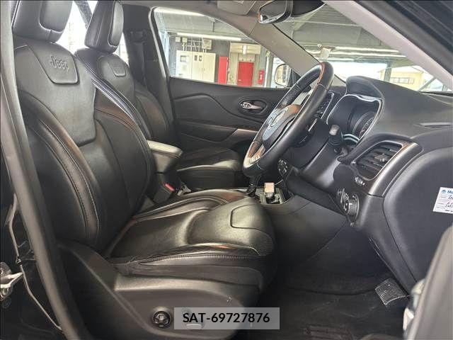 Jeep CHEROKEE 2018-11 8074130-6