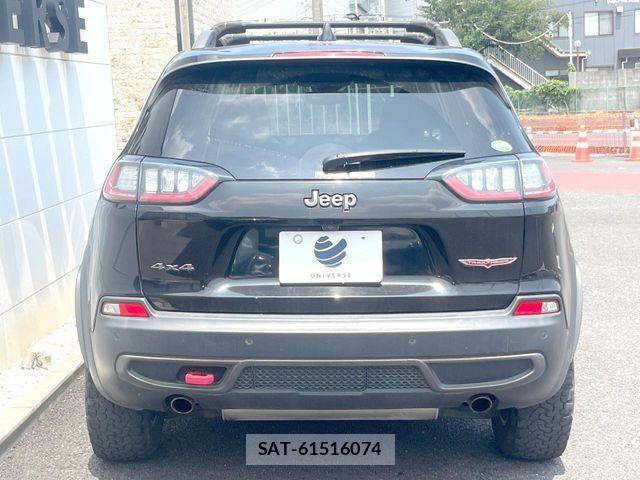 Jeep CHEROKEE 2019-08 8207985-15